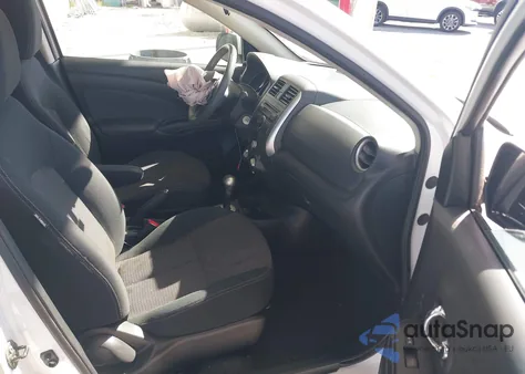 2014 Nissan Versa 1.6 S/1.6 S+/1.6 Sl/1.6 Sv z USA, uszkodzony, nr VIN 3N1CN7AP2EL870395